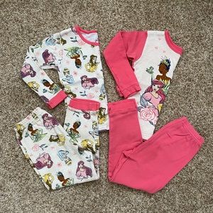 2 pairs of 5T Disney Princess PJs
